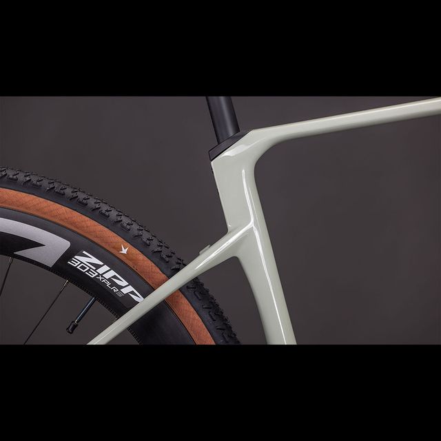 CUBE Nuroad C:62 SLX gravel-pyörä CUBE Nuroad C:62 SLX gravel-pyörä